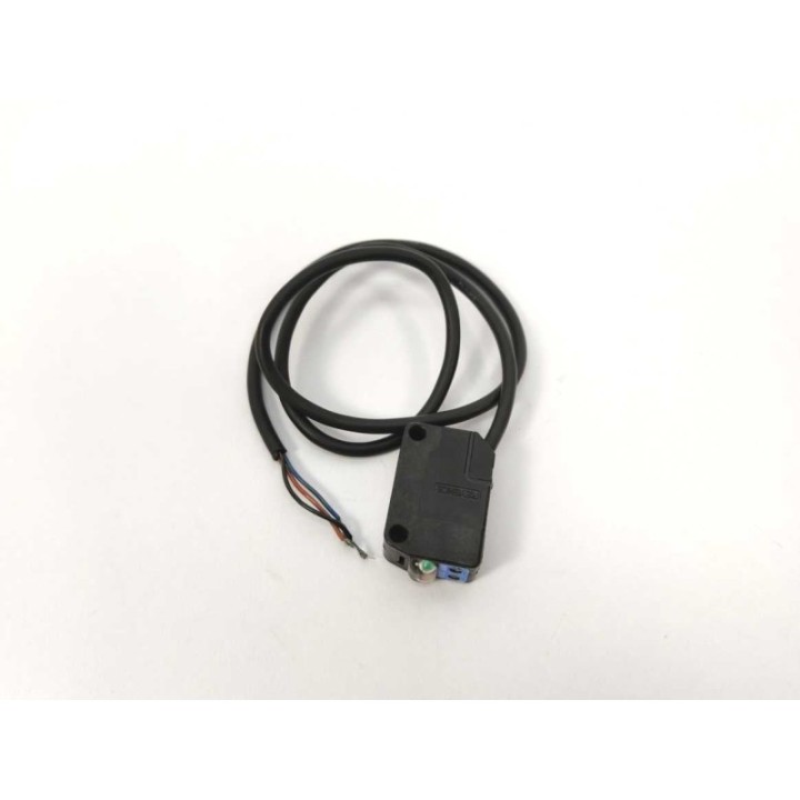KEYENCE  PZ2-61P