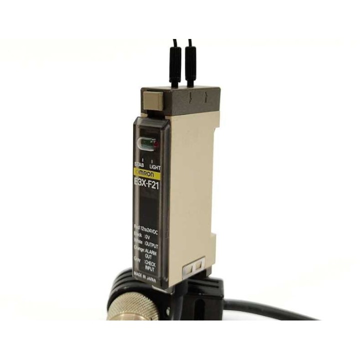 OMRON E3X-F21