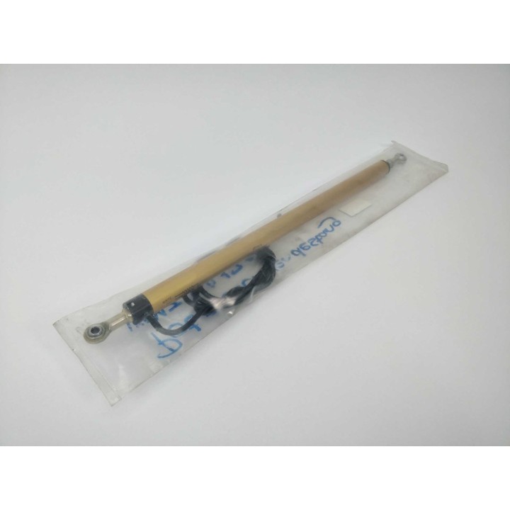  34L 10E 502 W03263 D