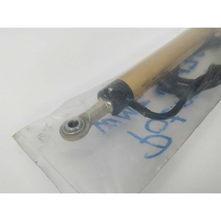  34L 10E 502 W03263 D