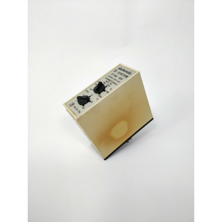 Carlo Gavazzi ST165 220