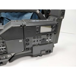 Sony DSR-1P DSP Power Had with DXF-701CE Electronic Viewfinder and VCL-916BYA Zoom Lens and JVC AA-P44E AC Power Adapter