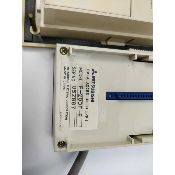  MELSEC F-20DU with MELSEC F-20DF